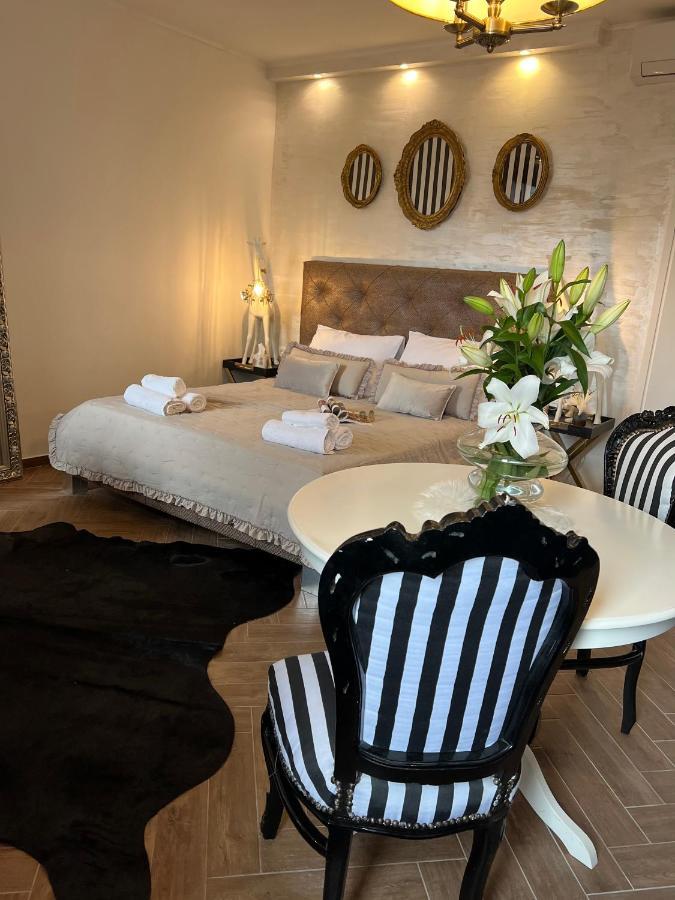 La Dolce Vita Luxury Apartments With Best Free Private Parking In City Center Pula Bagian luar foto