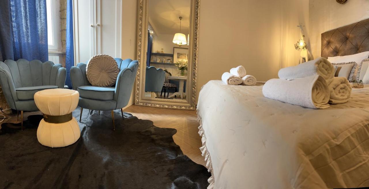 La Dolce Vita Luxury Apartments With Best Free Private Parking In City Center Pula Bagian luar foto