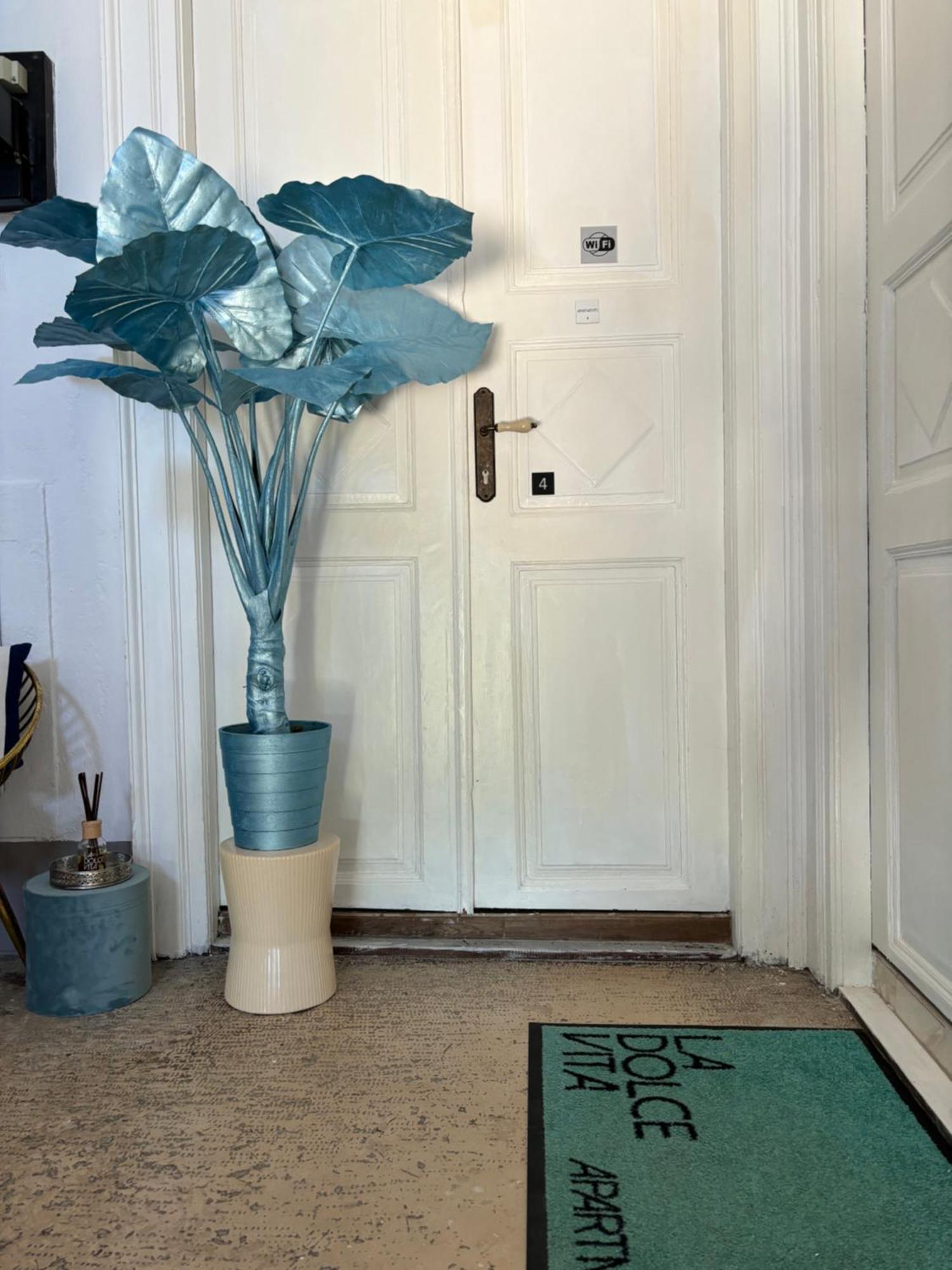 La Dolce Vita Luxury Apartments With Best Free Private Parking In City Center Pula Bagian luar foto